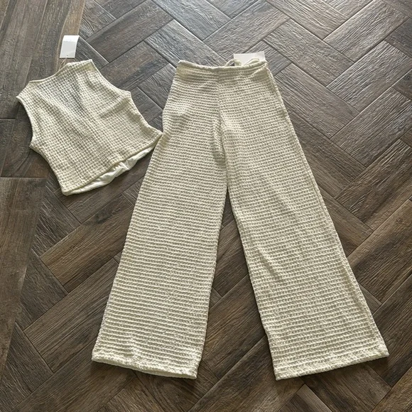 ZARA Cream Knit Vest and Pants Set - Picture 4 of 4